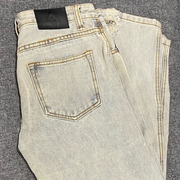 UNIF Ripped Knees Jean in Light Wash / Size 25 - Picture 3 of 6